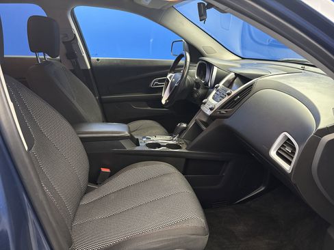 Used 2017 Chevrolet Equinox LT w/ Convenience Package FWD image 23