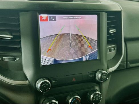 Used 2024 RAM 2500 Big Horn w/ Bed Utility Group image 19