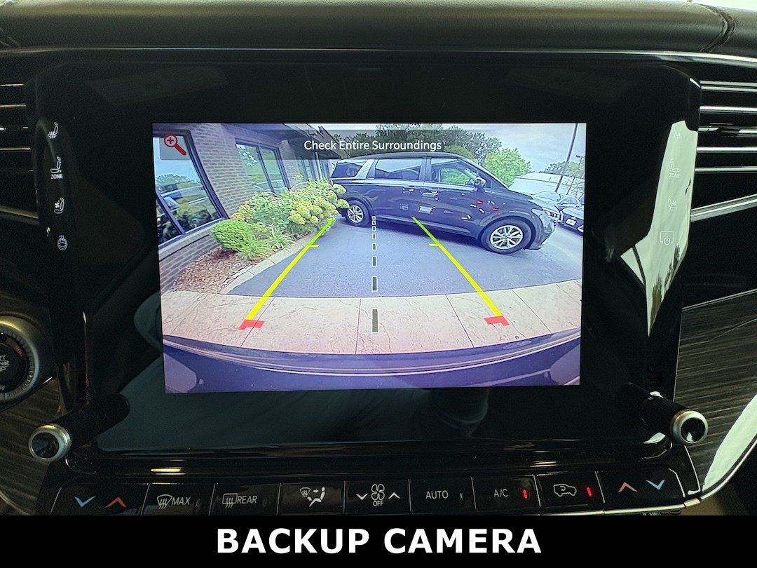 Used 2022 Jeep Wagoneer Series III w/ Rear Seat Video Group 1 AWD/4WD image 19