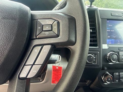 Used 2020 Ford F150 XL w/ Equipment Group 101A Mid AWD/4WD image 17