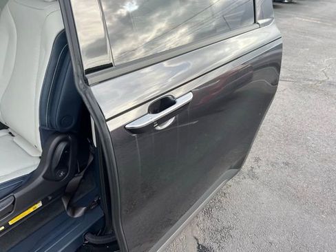 New 2026 Kia Carnival SX Prestige FWD image 16