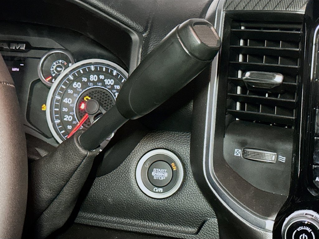 New 2026 RAM 2500 Big Horn AWD/4WD image 12