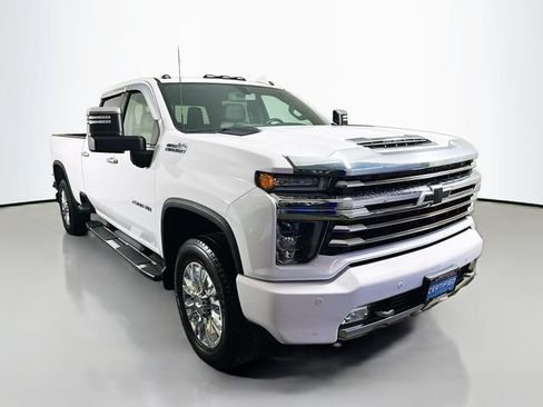 Certified 2020 Chevrolet Silverado 2500 High Country image 2