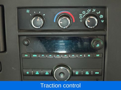 Used 2015 Chevrolet Express 2500 Extended RWD image 18