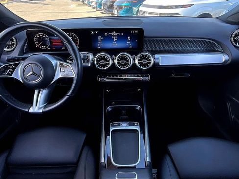 Used 2024 Mercedes-Benz GLB 250 image 15