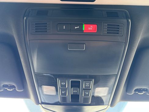 Used 2022 Volkswagen Jetta GLI Autobahn image 33