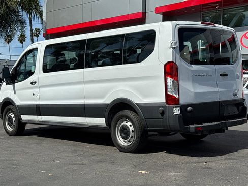 Used 2018 Ford Transit 350 XL image 6