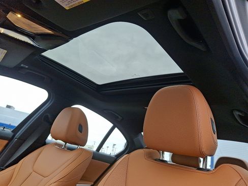 Used 2023 BMW 330e xDrive w/ M Sport Package image 13