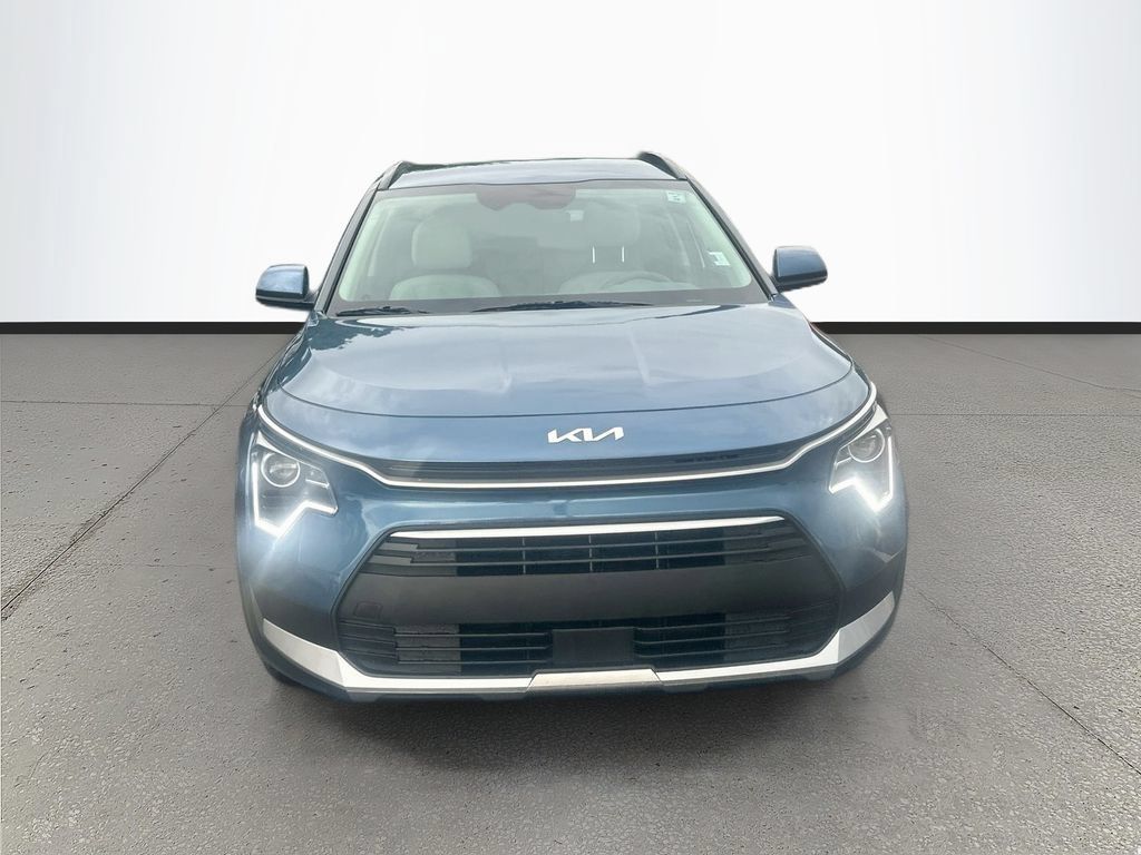 Used 2026 Kia Niro EX FWD image 2