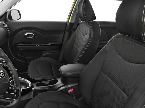 Used 2016 Kia Soul w/ Convenience Package FWD image 11