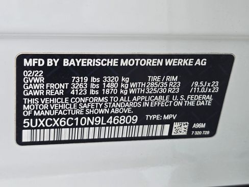 Certified 2022 BMW ALPINA XB7 AWD/4WD image 30