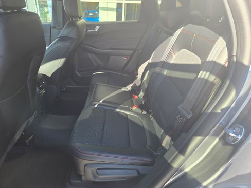 New 2026 Ford Escape ST-Line w/ Tech Pack #1 image 10