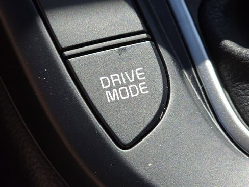 Used 2025 Kia Soul LX w/ LX Technology Package FWD image 10