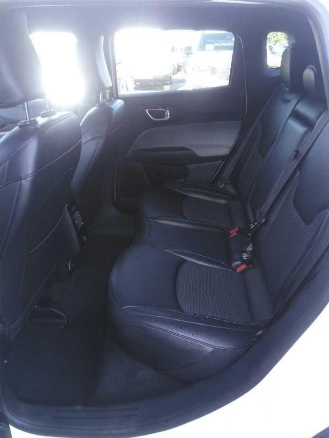 Used 2024 Jeep Compass Latitude AWD/4WD image 7
