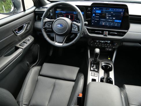 Certified 2026 Subaru Outback Touring AWD/4WD image 9