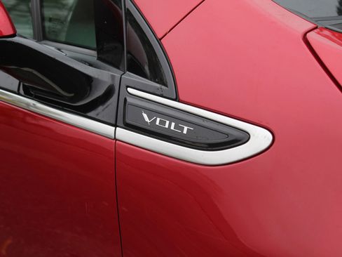 Used 2014 Chevrolet Volt Premium w/ Premium Trim Package image 37