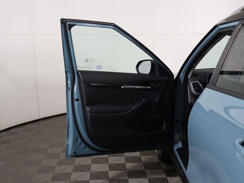 Used 2025 Kia Seltos S image 18