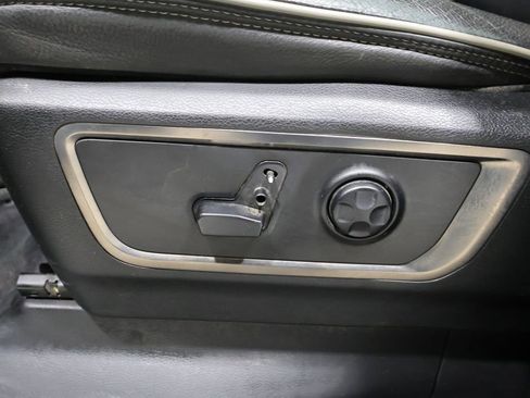 Used 2019 RAM 1500 Limited AWD/4WD image 14