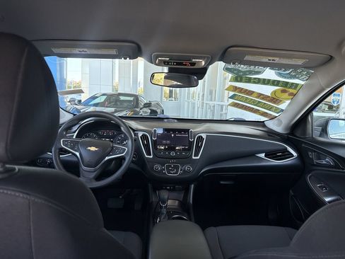 Used 2023 Chevrolet Malibu LS FWD image 18