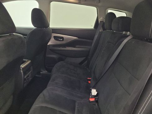 Used 2017 Nissan Murano SV w/ Premium Plus Package FWD image 18