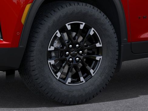 New 2026 Chevrolet Traverse Z71 w/ Enhanced Driving Package AWD/4WD image 33