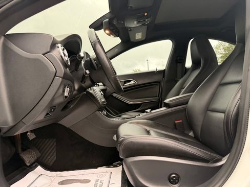 Used 2018 Mercedes-Benz CLA 250 4MATIC w/ AMG Line Exterior image 13