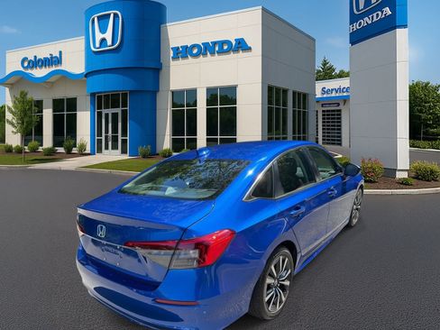 Used 2023 Honda Civic EX image 6