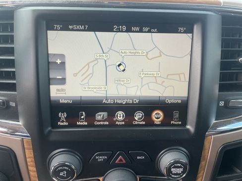 Used 2016 RAM 2500 Longhorn w/ Convenience Group image 21