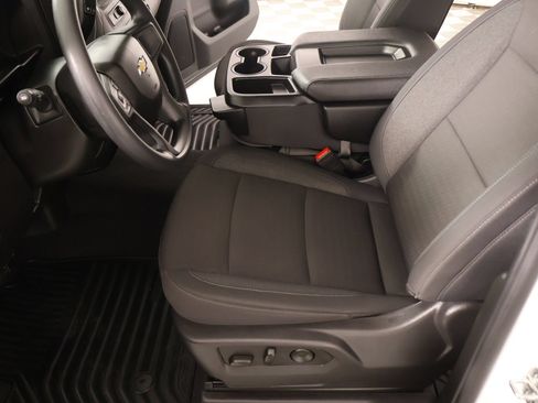 Used 2025 Chevrolet Silverado 1500 Custom AWD/4WD image 10