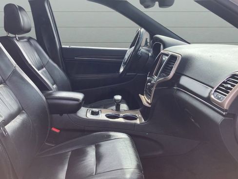 Used 2015 Jeep Grand Cherokee Limited image 19