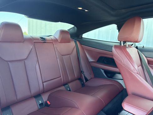 Used 2024 BMW 430i Coupe w/ Convenience Package image 53