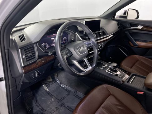 Used 2019 Audi Q5 Premium Plus w/ Premium Plus Package image 9