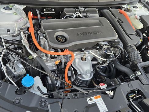 Used 2023 Honda Accord Touring image 16