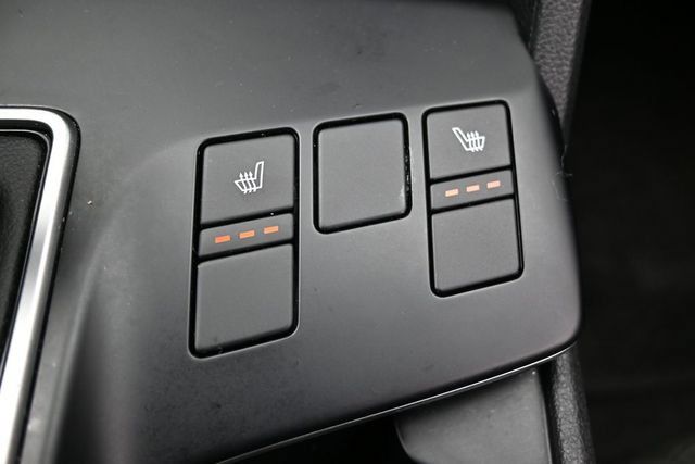 Used 2025 Kia Sportage LX AWD/4WD image 42