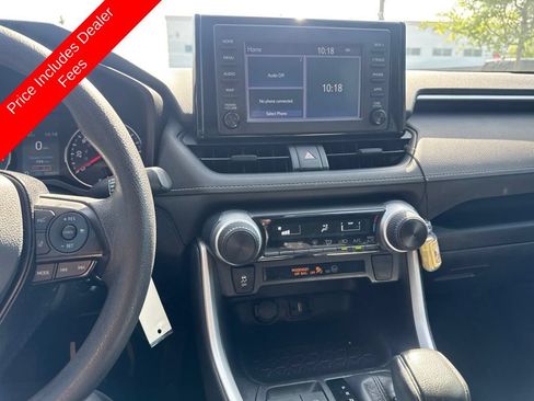 Used 2019 Toyota RAV4 LE w/ Carpet Mat Package FWD image 13
