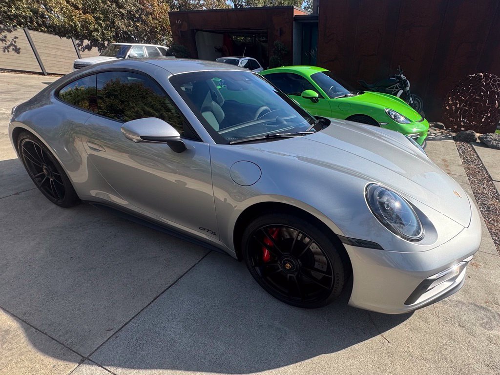 Used 2024 Porsche 911 Carrera 4 GTS AWD/4WD image 2