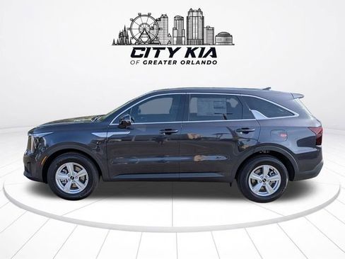 New 2026 Kia Sorento LX FWD image 3