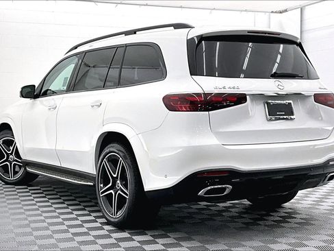 Used 2026 Mercedes-Benz GLS 450 4MATIC image 2