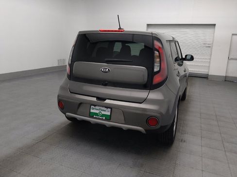 Used 2019 Kia Soul + FWD image 7