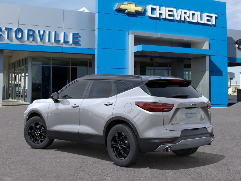 New 2026 Chevrolet Blazer LT w/ Midnight/Sport Edition FWD image 3