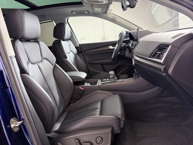 Certified 2024 Audi Q5 2.0T Premium Plus w/ Premium Plus Package AWD/4WD image 25