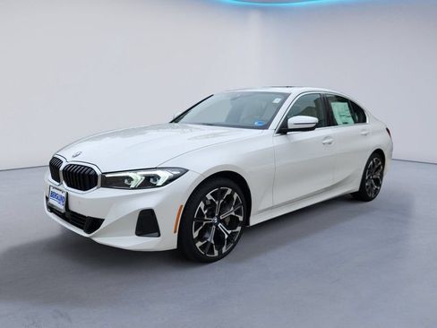 Used 2026 BMW 330i xDrive Sedan w/ Premium Package AWD/4WD image 7