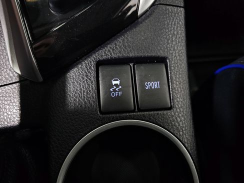 Used 2019 Toyota Corolla SE FWD image 31