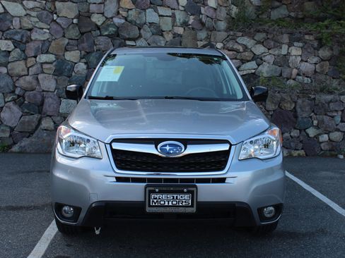 Used 2016 Subaru Forester 2.5i Limited image 3