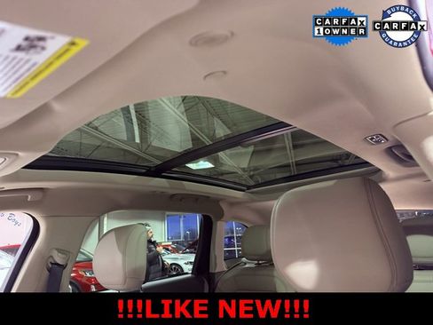 Used 2025 Lincoln Nautilus Premier w/ Equipment Group 102A image 14