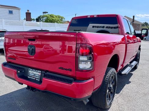 Used 2024 RAM 2500 Big Horn w/ Night Edition AWD/4WD image 8
