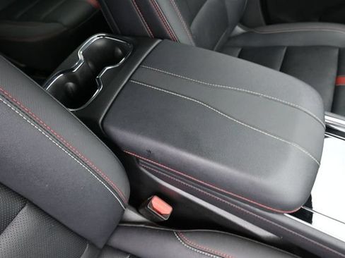 Used 2024 Chevrolet Traverse RS w/ LPO, Floor Liner Package AWD/4WD image 36