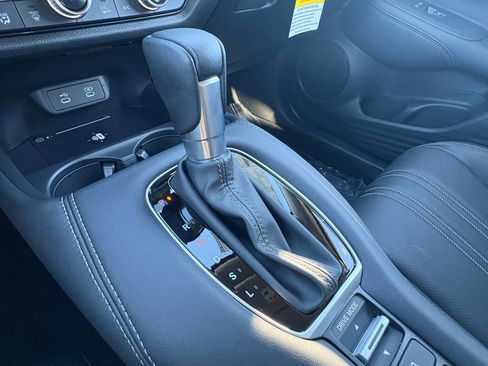 New 2026 Honda HR-V EX-L image 31