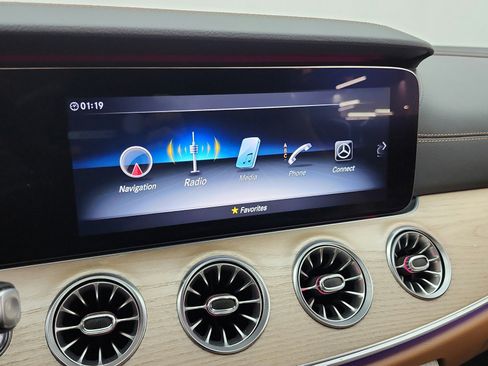 Used 2020 Mercedes-Benz E 450 Coupe image 10