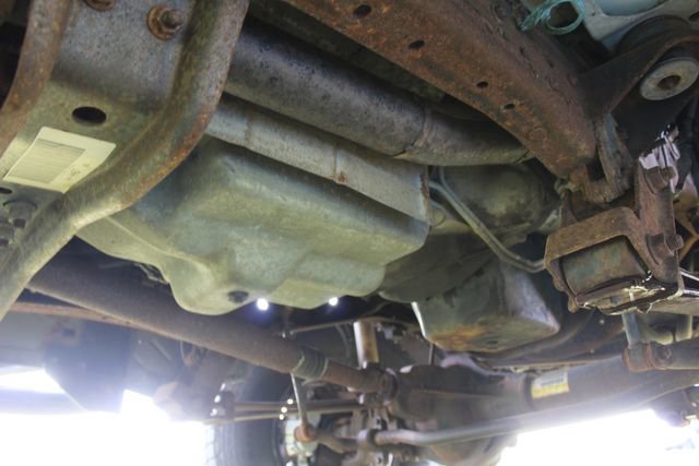 Used 2000 Ford F350 XL AWD/4WD image 21